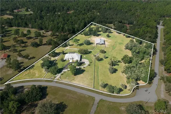 6722 W Sentinel Bluff Path, Beverly Hills, FL 34465
