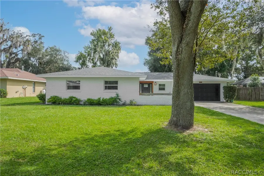 520 Lakewood Drive, Inverness, FL 34450 - #2