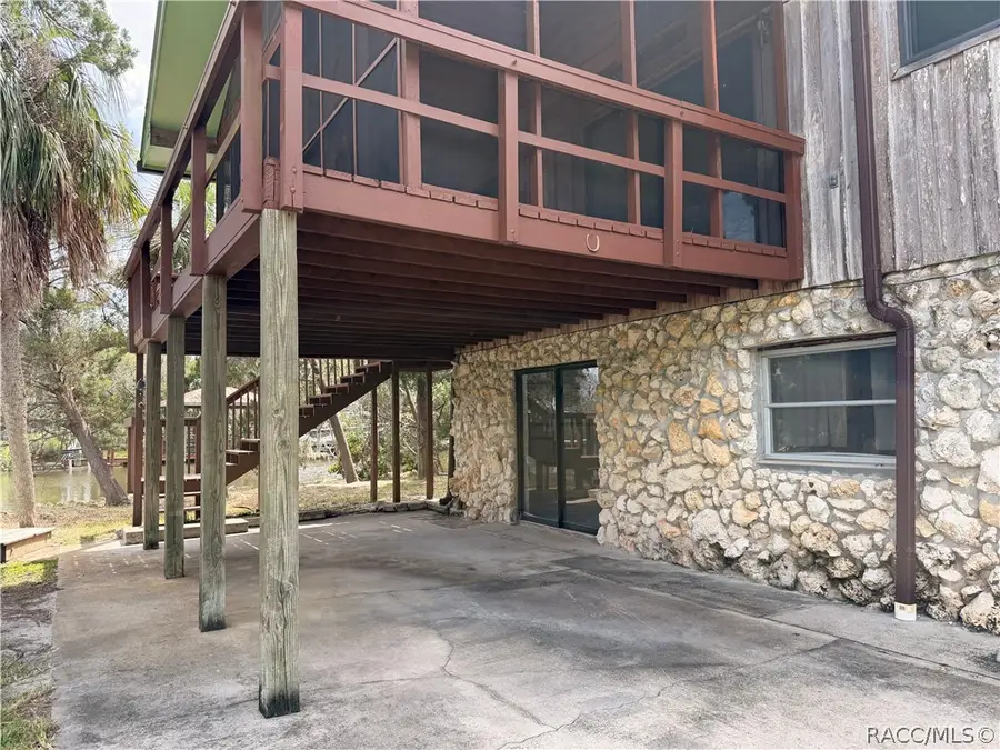 12032 W Waterwood Drive, Crystal River, FL 34429 - #2