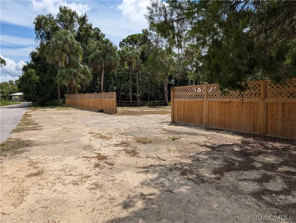 34 Palm Drive, Inglis, FL 34449 - #1