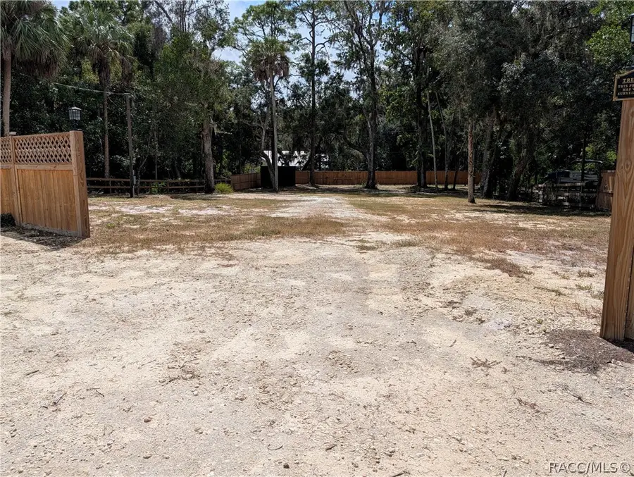 34 Palm Drive, Inglis, FL 34449 - #3