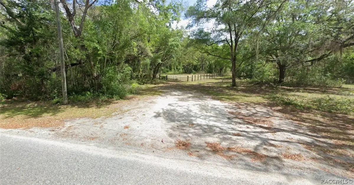 1385 NE 118th Avenue Road, Silver Springs, FL 34488 - #1
