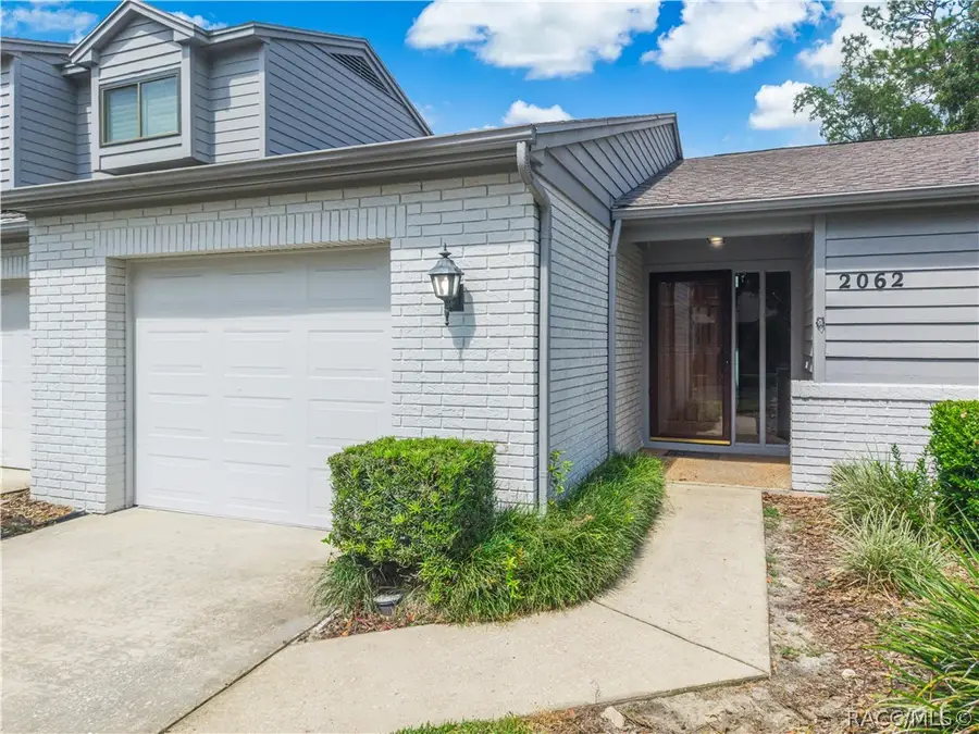 2062 SE 37th Court Circle, Ocala, FL 34471 - #2