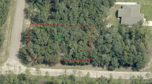 8551 N Sawyer Terrace, Citrus Springs, FL 34434