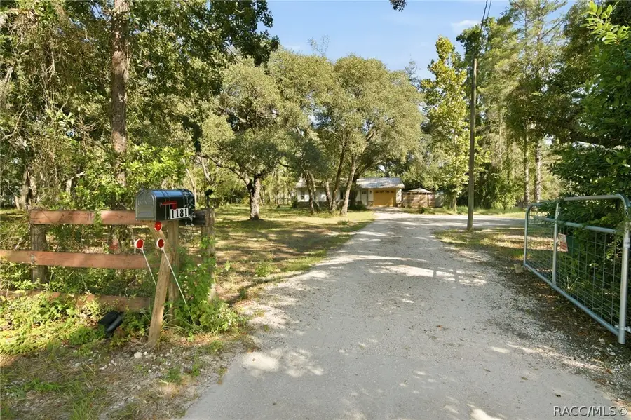 1181 W Cardinal Street, Lecanto, FL 34461 - #2
