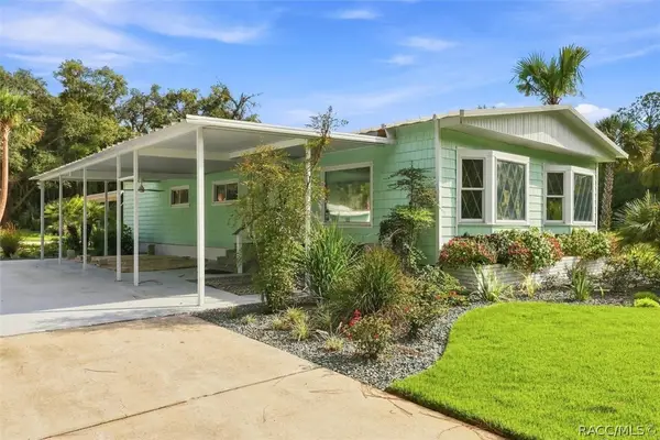 Address Withheld By Seller, Homosassa, FL 34448