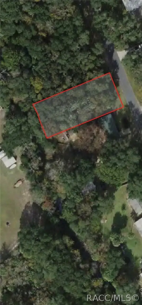 368 N Robin Hood Road, Inverness, FL 34450