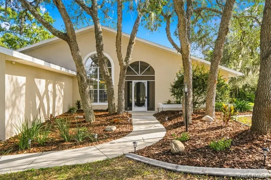 18 Dahlia Court S, Homosassa, FL 34446 - #2