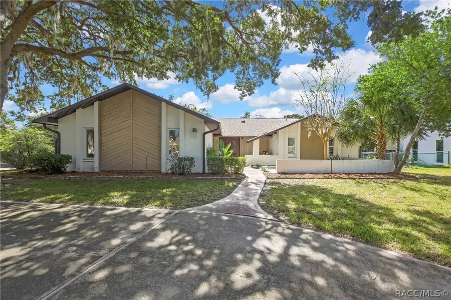 11806 W Riverhaven Drive, Homosassa, FL 34448 - #2