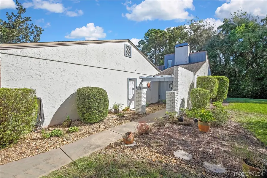 8 Pinewood Gardens, Homosassa, FL 34446 - #3