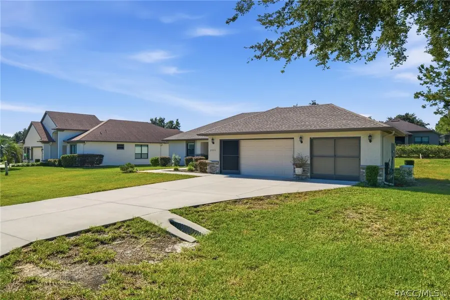 2551 N Brentwood Circle, Lecanto, FL 34461 - #3