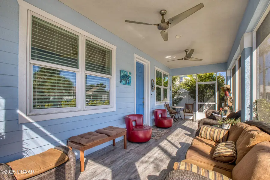 36 S Wild Olive Avenue, Daytona Beach, FL 32118 - Image #2