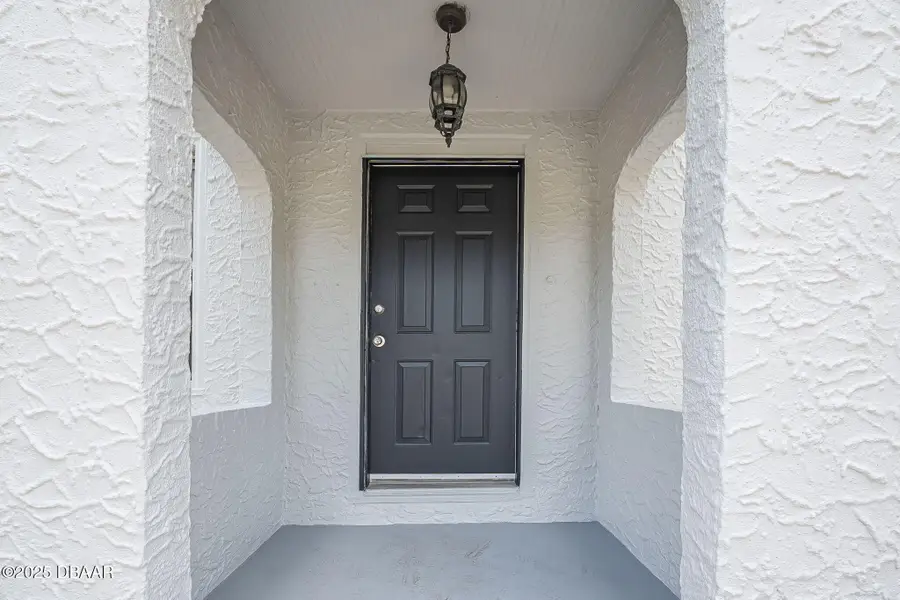 216 Earl Street, Daytona Beach, FL 32118 - Image #3