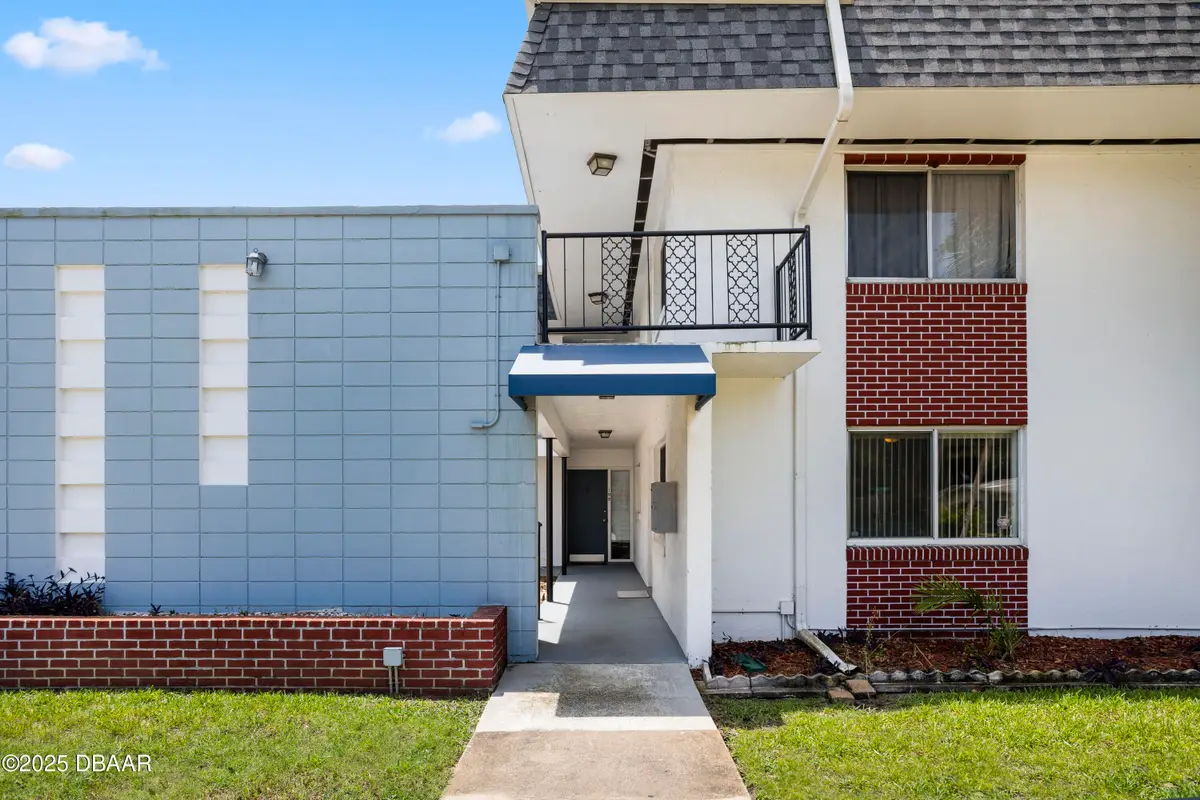 303 Ridge Boulevard #110, South Daytona, FL 32119 - #1