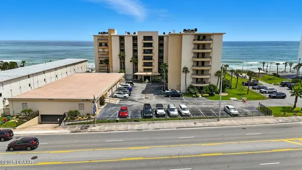 3255 S Atlantic Avenue #207, Daytona Beach, FL 32118