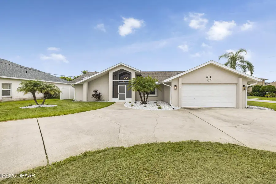 21 Cottonwood Court, Palm Coast, FL 32137 - #2