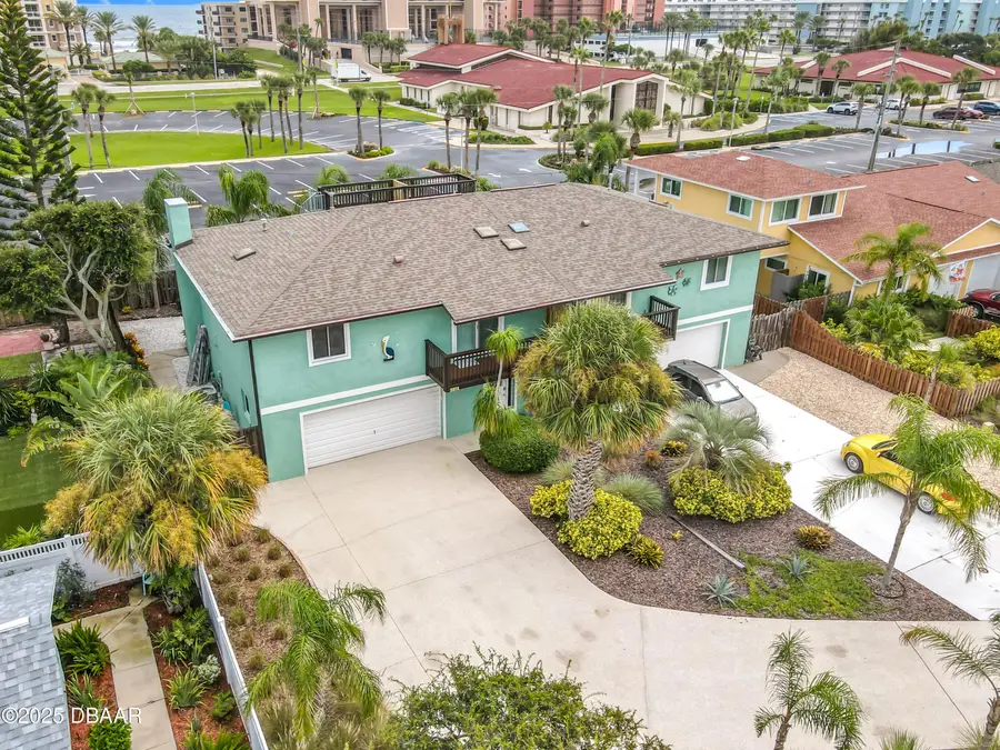 3813 Sandstone Court, New Smyrna Beach, FL 32169 - #3