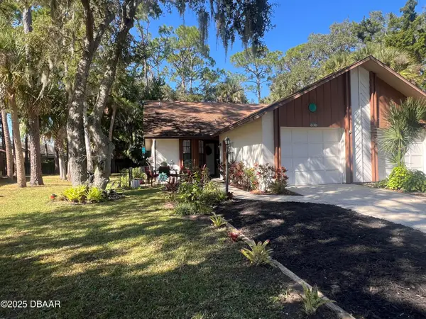816 Stonybrook Circle, Port Orange, FL 32127