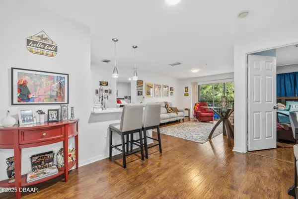 940 Village Trail #8-206, Port Orange, FL 32127