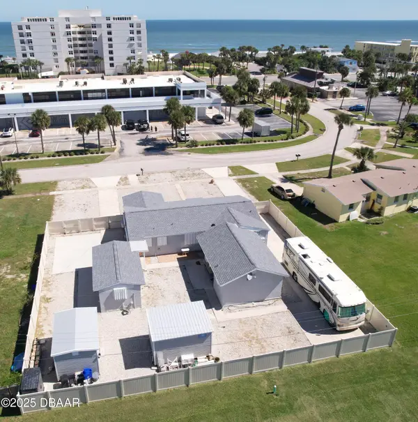 52 Byron Ellinor Drive, Ormond Beach, FL 32176