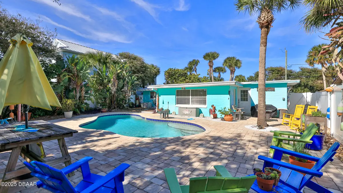 905 E 1st Avenue, New Smyrna Beach, FL 32169 - #1