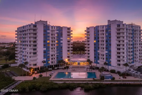 935 N Halifax Avenue #802, Daytona Beach, FL 32118