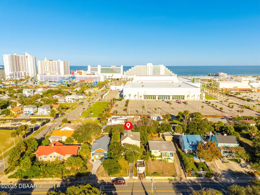 132 N Peninsula Drive, Daytona Beach, FL 32118 - Image #3