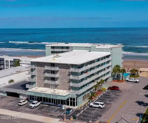 800 N Atlantic Avenue #208, Daytona Beach, FL 32118