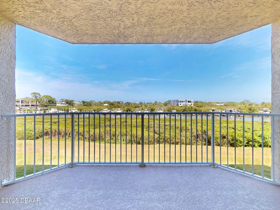 430 Bouchelle Drive #202, New Smyrna Beach, FL 32169 - #2