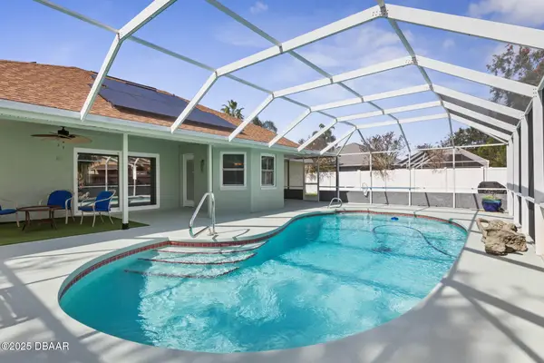 11 Flat Rock Lane, Palm Coast, FL 32137