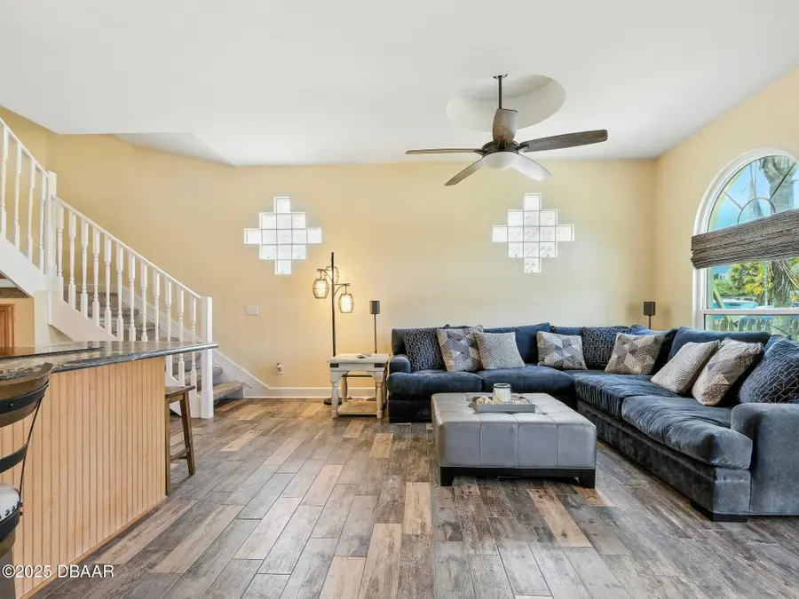 833 E 25th Avenue, New Smyrna Beach, FL 32169 - #3