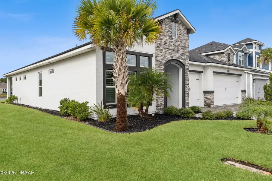 569 Mosaic Boulevard, Daytona Beach, FL 32124 - #3