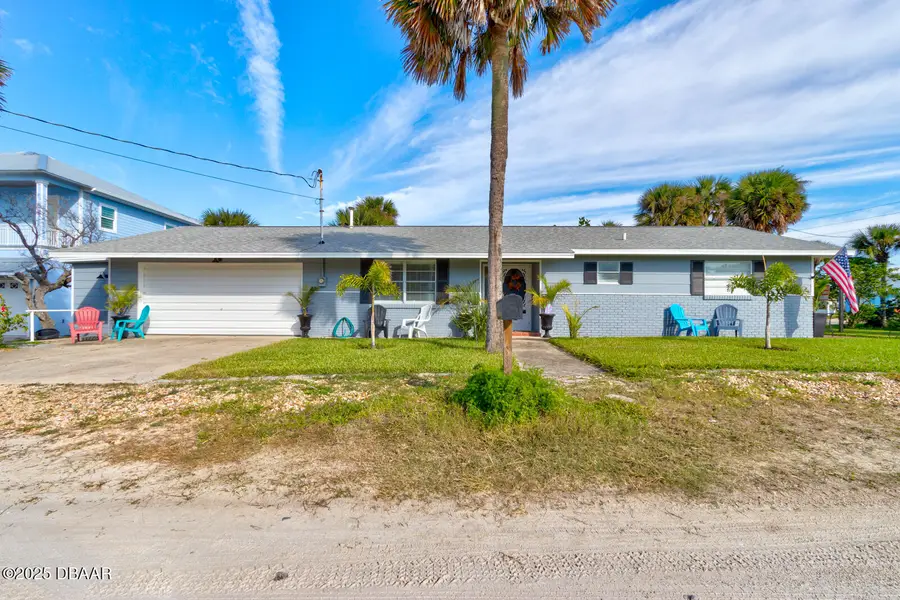 922 Locust Street, New Smyrna Beach, FL 32169 - Image #2