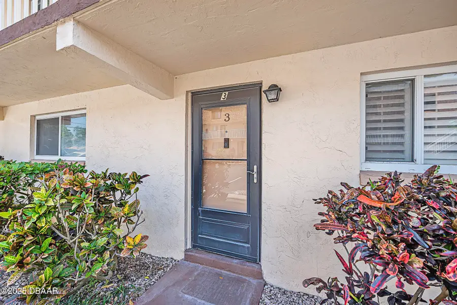 144 S Halifax Avenue #3, Daytona Beach, FL 32118 - Image #2