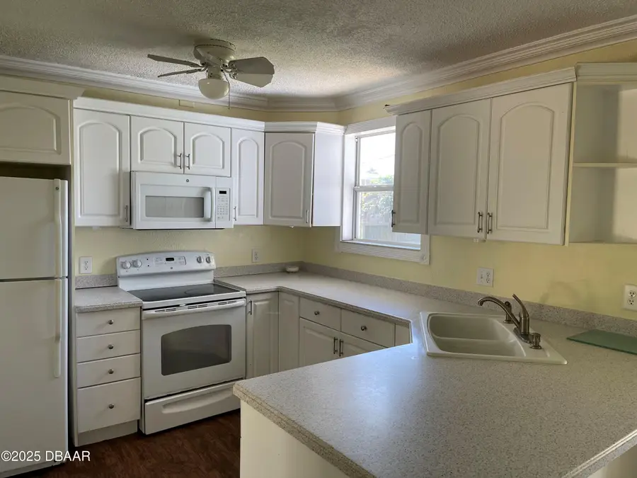 660 S Ridgewood Avenue, Ormond Beach, FL 32174 - Image #3