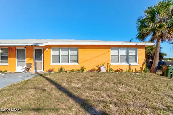 527 Eastwood Lane, Daytona Beach, FL 32118