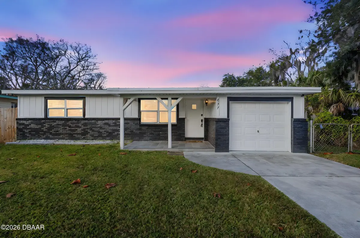 637 Ash Avenue, Daytona Beach, FL 32117 - #1