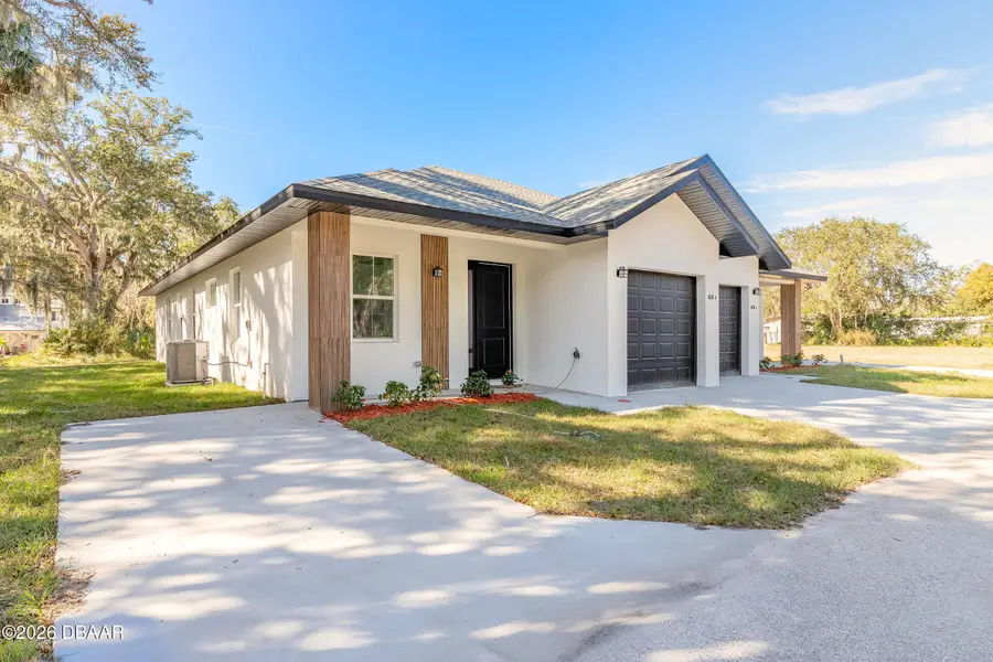 618 N Duss Street, New Smyrna Beach, FL 32168 - Image #2