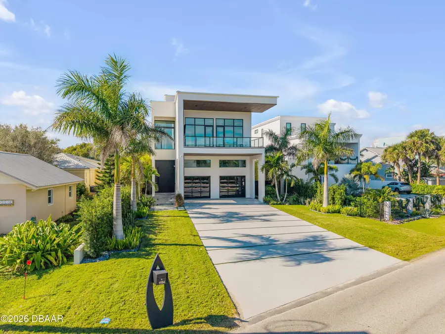 1194 N Peninsula Avenue, New Smyrna Beach, FL 32169 - #2