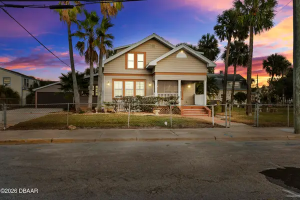 409 S Grandview Avenue, Daytona Beach, FL 32118