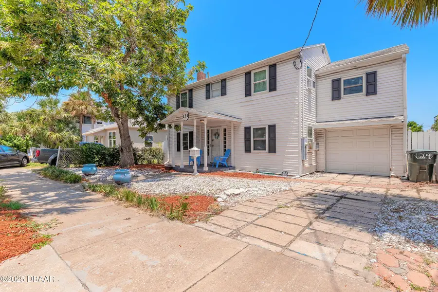 129 S Wild Olive Avenue, Daytona Beach, FL 32118 - #3