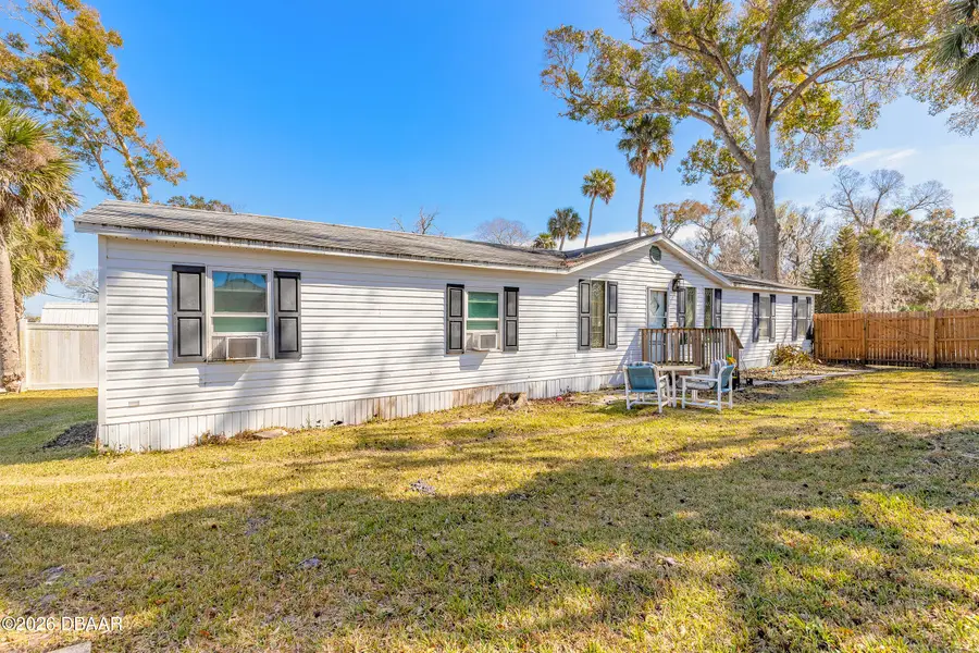 1058 N Green Acres Circle, South Daytona, FL 32119 - Image #2