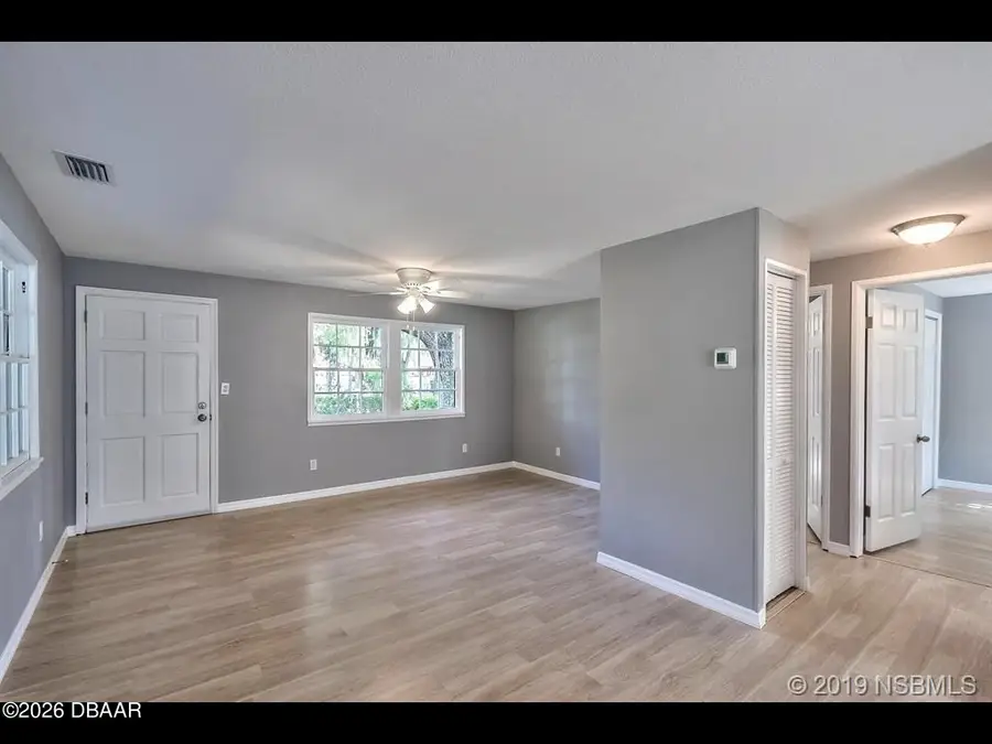 1040 B Street, New Smyrna Beach, FL 32168 - #3