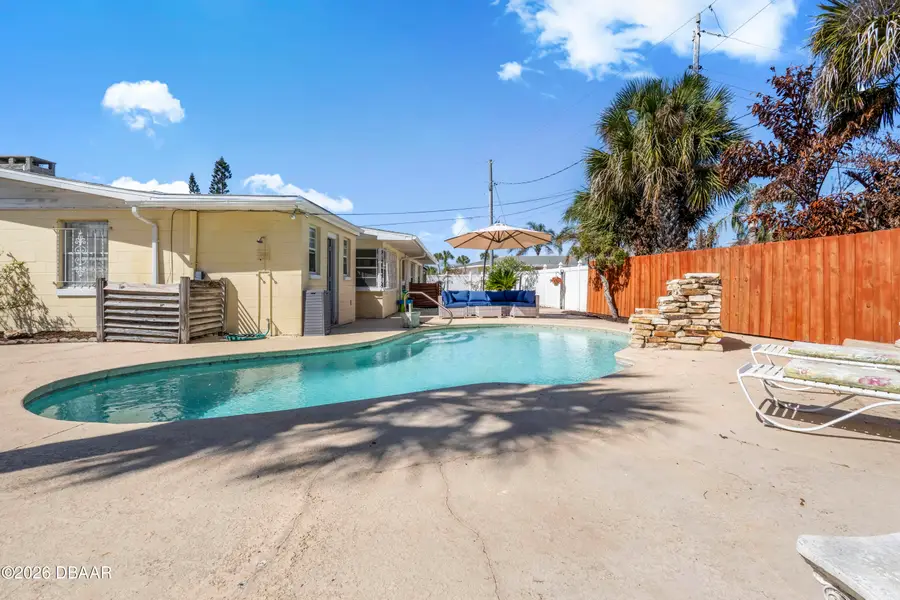 1124 N Halifax Avenue, Daytona Beach, FL 32118 - #2