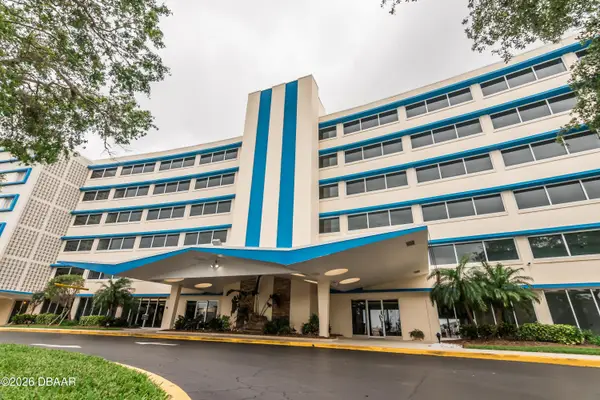 1224 S Peninsula Drive #403, Daytona Beach, FL 32118