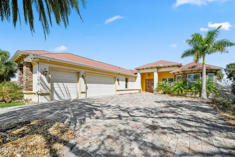 2227 S Palmetto Avenue, South Daytona, FL 32119 - #2