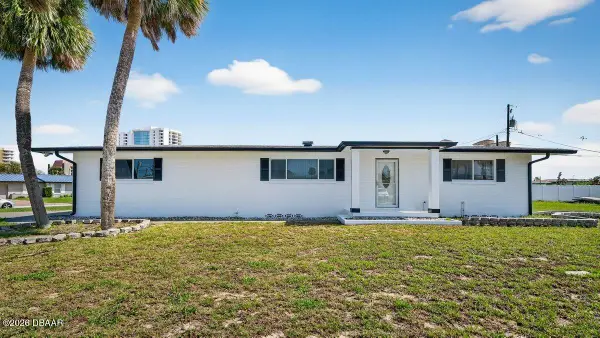 2538 Coral Way, Daytona Beach, FL 32118