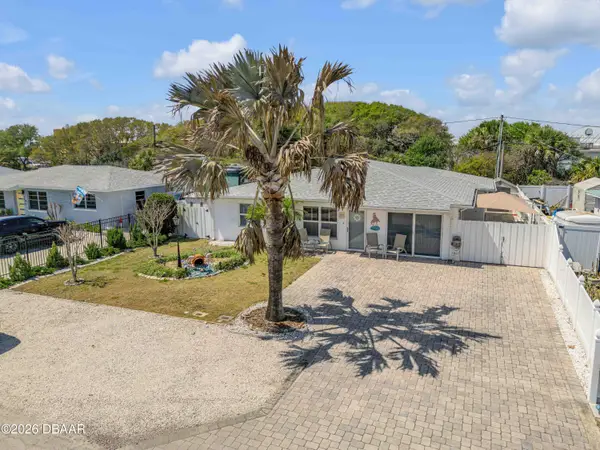 1416 Southard Avenue, New Smyrna Beach, FL 32169