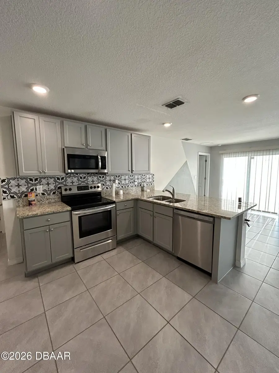 112 Fordham Street, Deltona, FL 32725 - #3