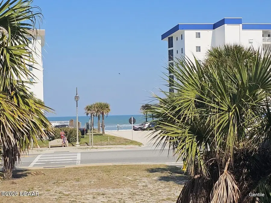 125 Demotte Avenue, Daytona Beach, FL 32118 - #3